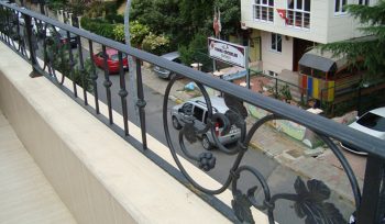 Balkon Ferforje Duvar Korkuluk Modeli